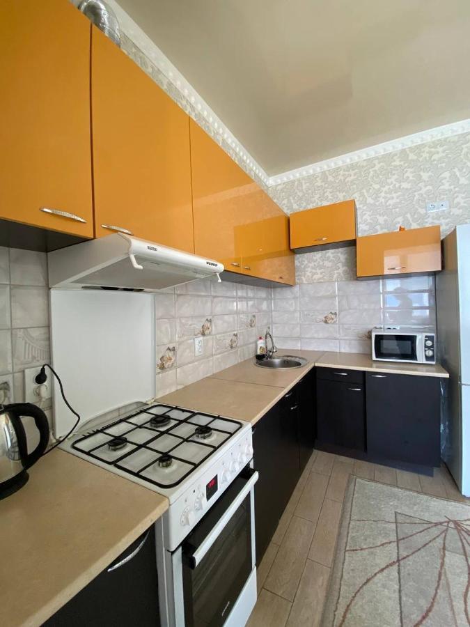 Apartments Koryatovichi Street Kamjanets-Podilsky Buitenkant foto