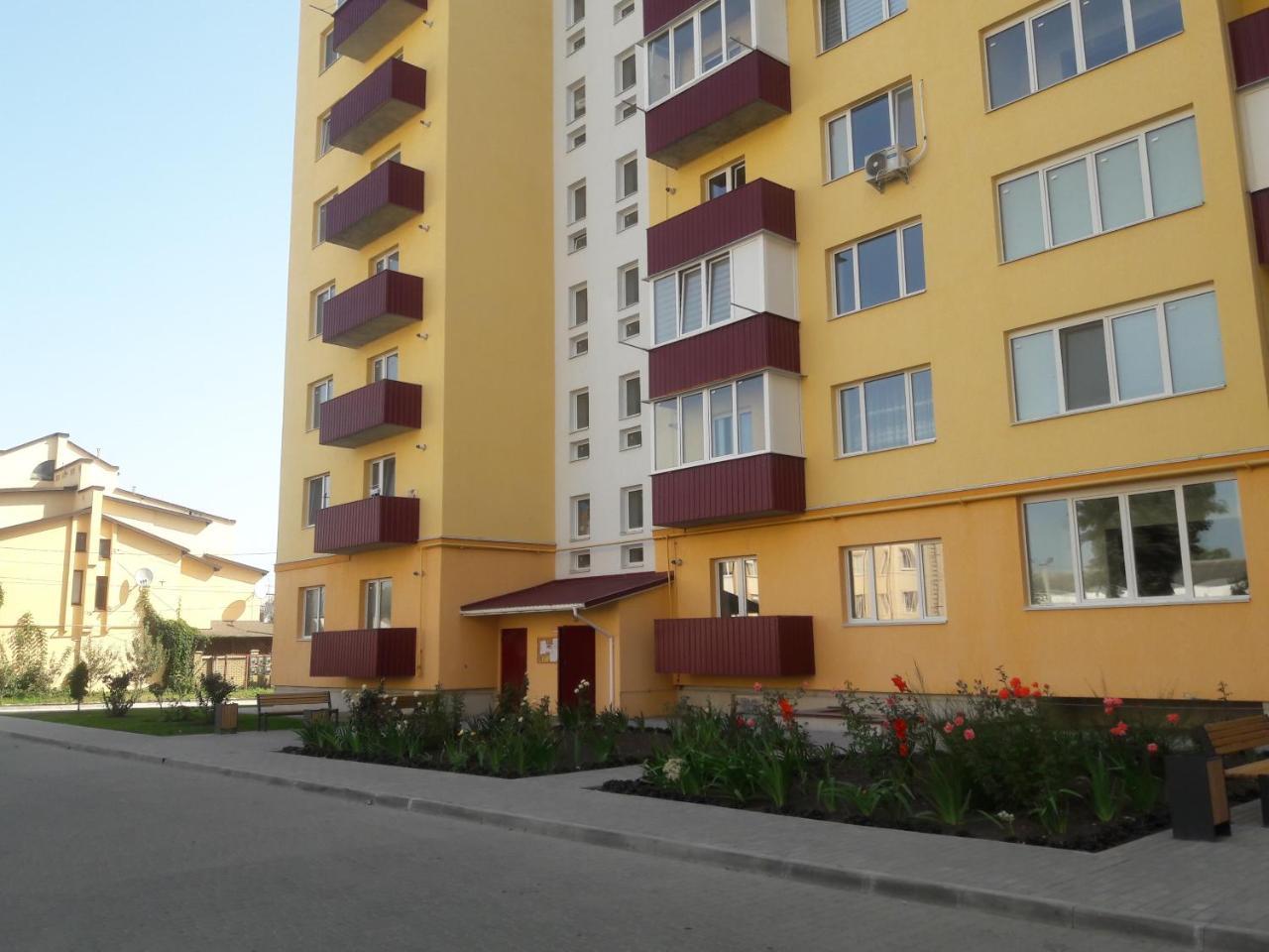 Apartments Koryatovichi Street Kamjanets-Podilsky Buitenkant foto